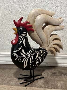 Decorative Carved Wood and Metal Rooster Figurine 9.5” tall and 8” long